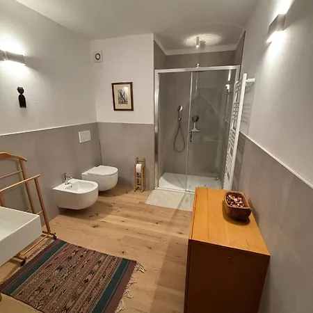 Casa Momi And Bed and breakfast